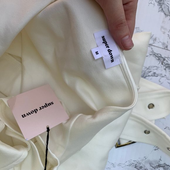 ❌SOLD❌superdown Terri Moto Dress in White Belted - Picture 3 of 8